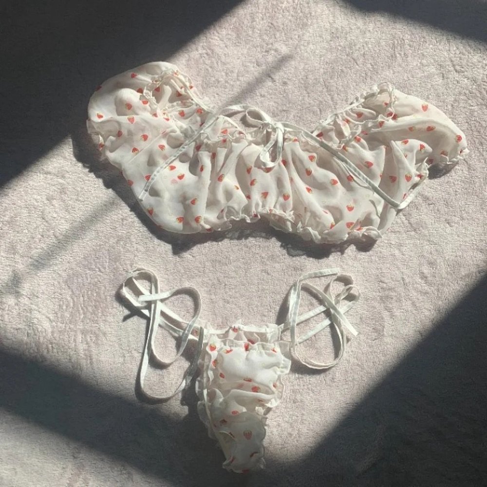 strawberry lingerie